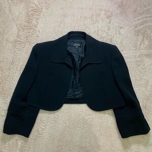 Tahari Black Women's Cropped Blazer
